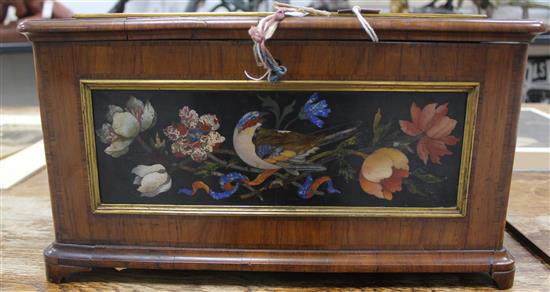 A large 19th century Italian kingwood and tulipwood crossbanded casket, 16.5in.